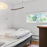 Tv1557-albaek-apollonvej-1 * Ålbæk